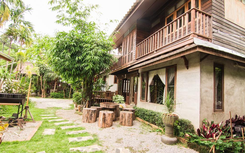 Baanlunghe Homestay Chiang Rai Bilik gambar